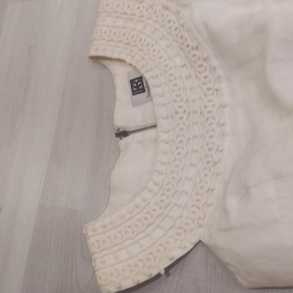 NWOT crochet dress. - Picture 3 of 8